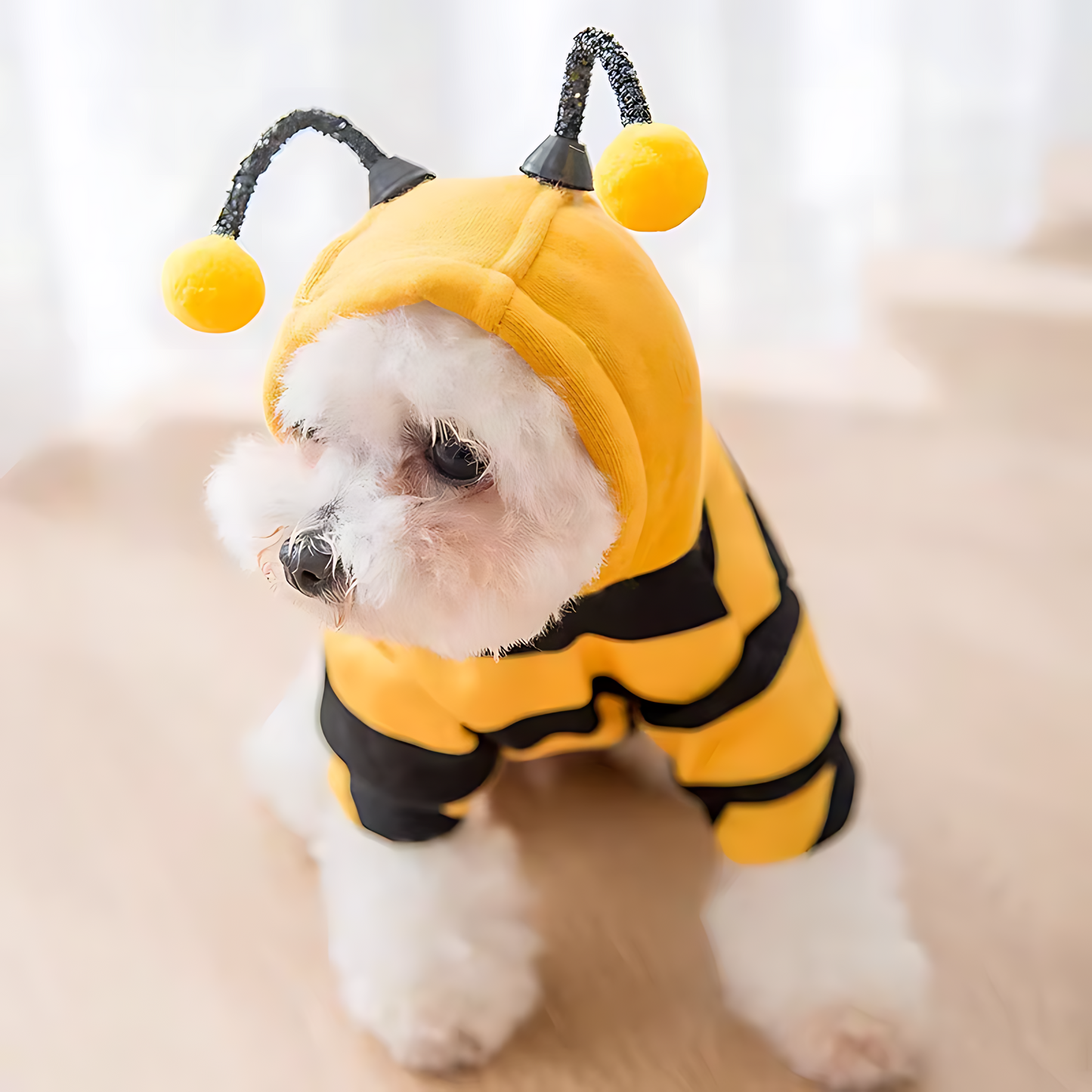 Bee Hoodie Pet Costume – Cozy Winter Dog & Cat Outfit