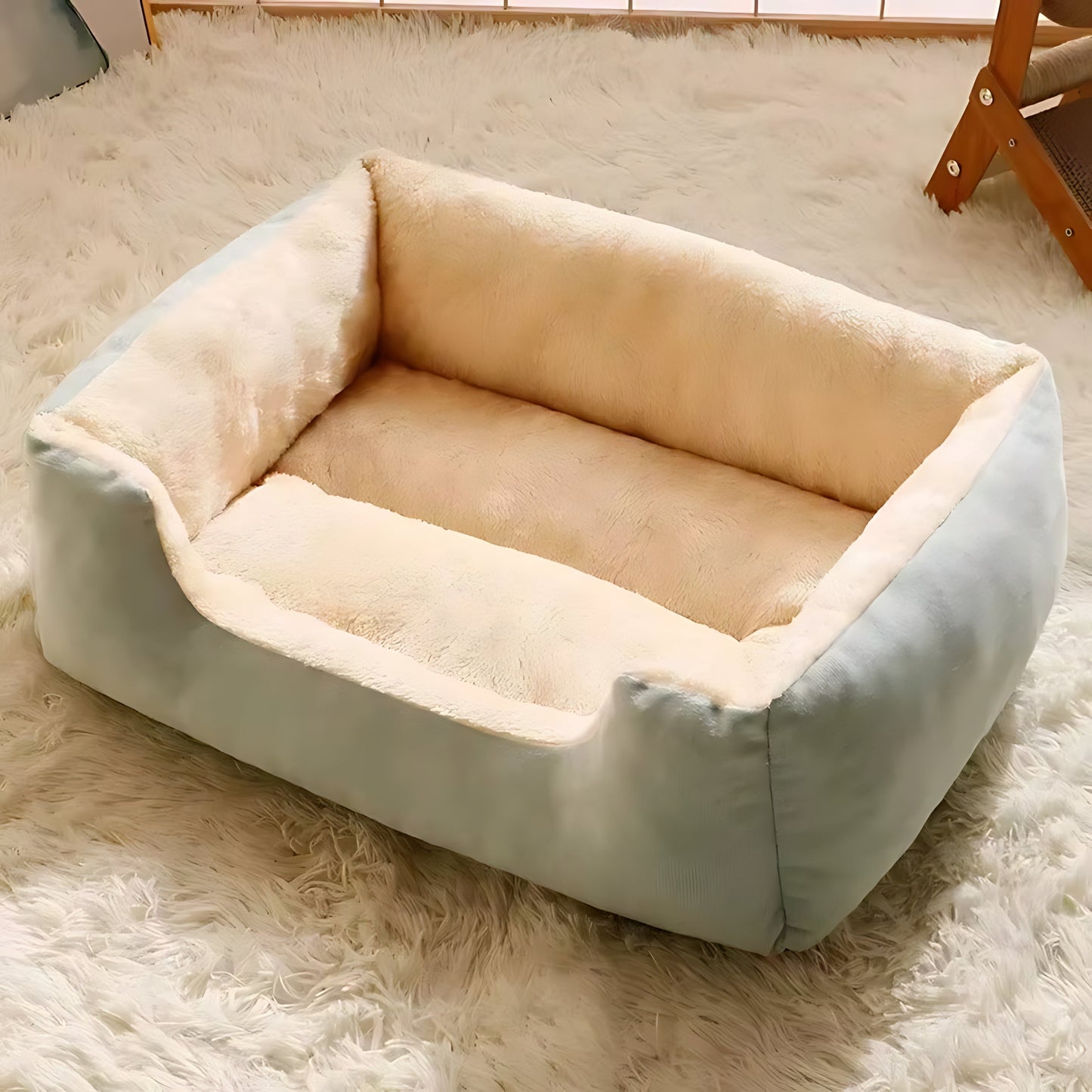 Soft Plush Pet Basket Bed – Warm Sleeping Bed for Cats & Small Dogs
